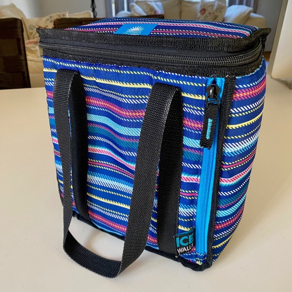 California Innovations Coldlok™ Lena Insulated Lunch Tote - Picture 2 of 16
